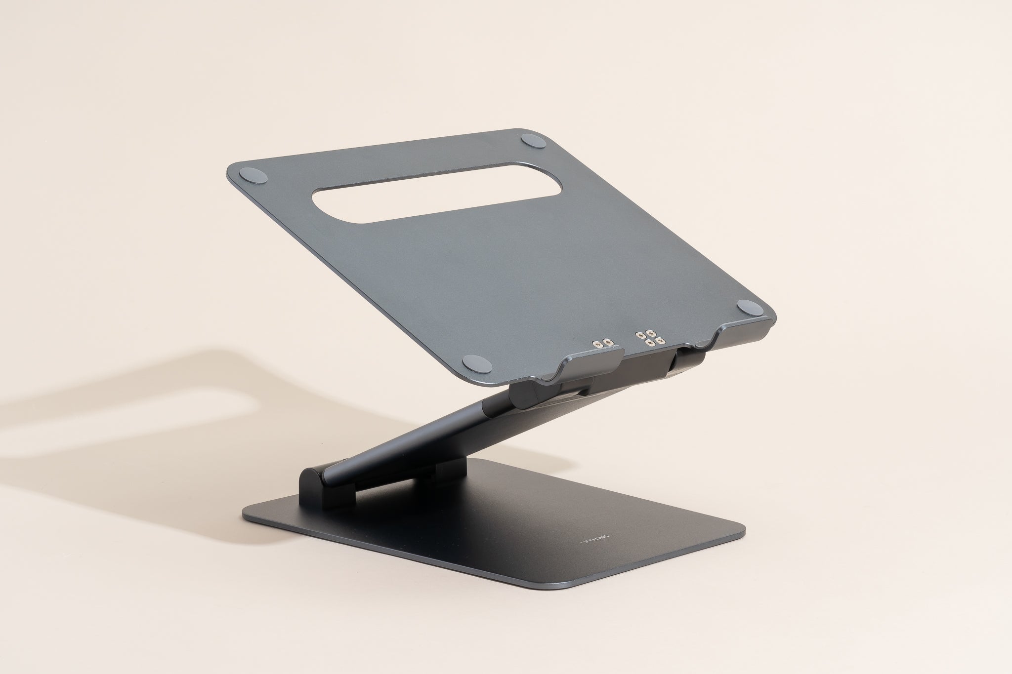 LAPTOP STAND 3
